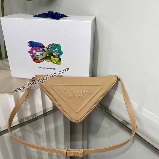 Prada專櫃新款三角形液下包 1NQ043 普拉達小牛皮手提斜挎女包 csp1442